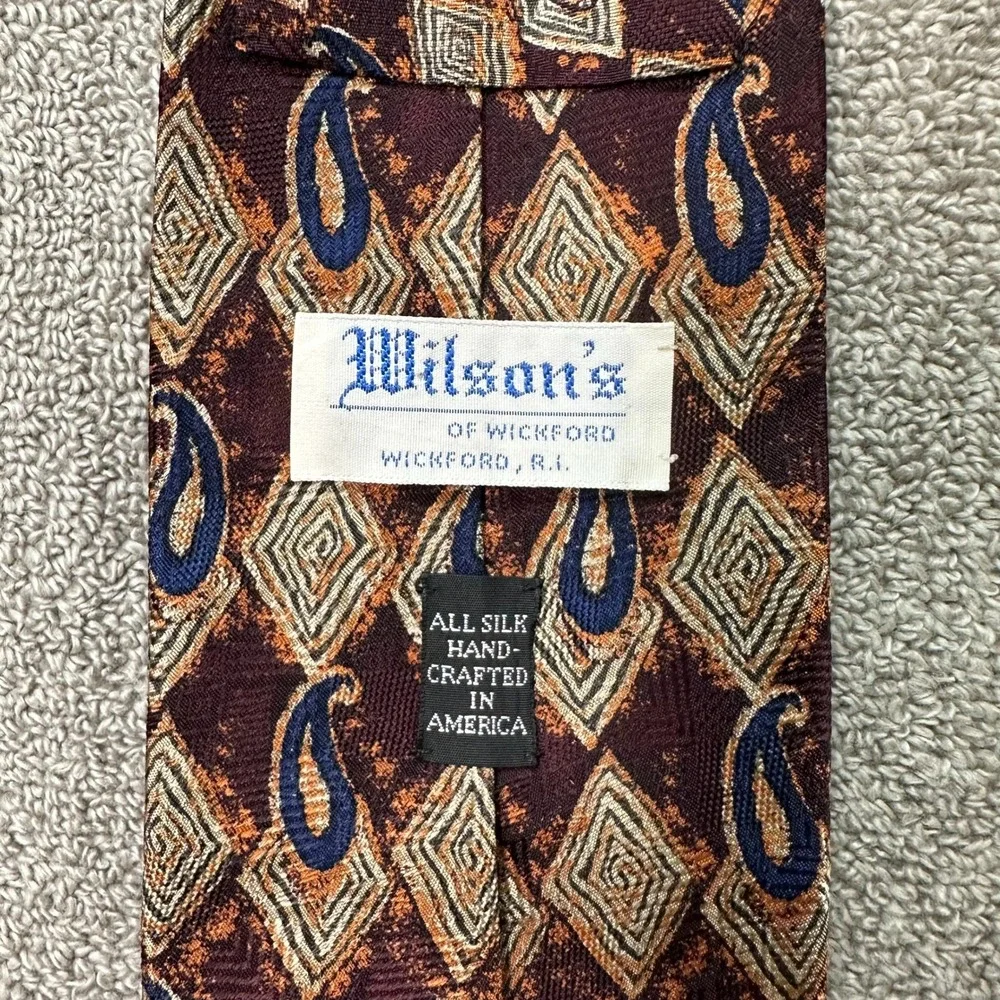 J.Z. Richards Wilsons of Wickford Mens Silk Tie Burgundy Paisley Diamond USA